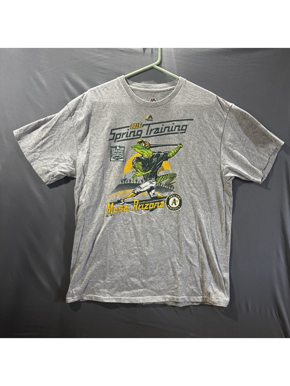 Majestic Oakland Athletics 2015 Spring Training Lizard T-Shirt Mesa AZ Men XL
